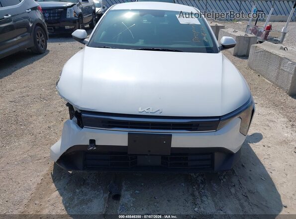3KPFU4DE5SE123430 2025 KIA K4 White Սարքավորումների վահանակի տեսք