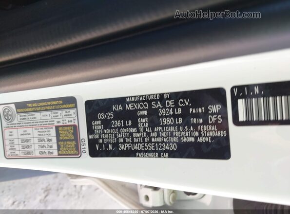 3KPFU4DE5SE123430 2025 KIA K4 White Շարժիչի բաժամունքի տեսք