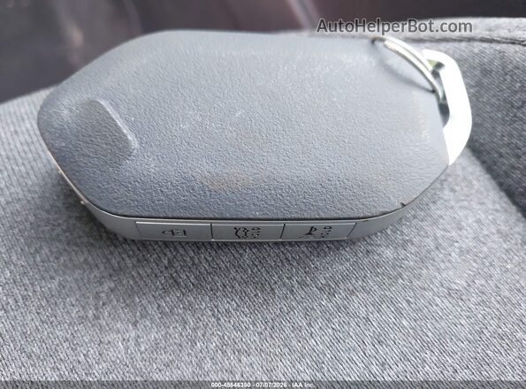 3KPFU4DE5SE123430 2025 KIA K4 White Առջևի վահանակի տեսք