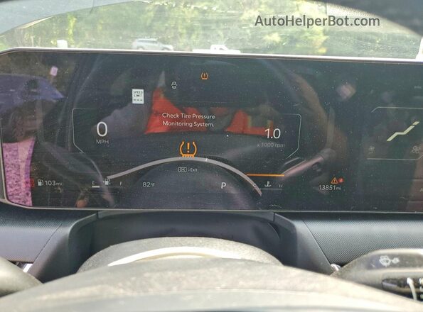 3KPFU4DE6SE185273 2025 KIA K4 Black Widok zestawu wskaźników