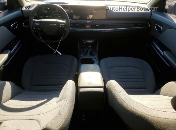 3KPFU4DE8SE014475 2025 KIA K4 Black წინა პანელის ხედი