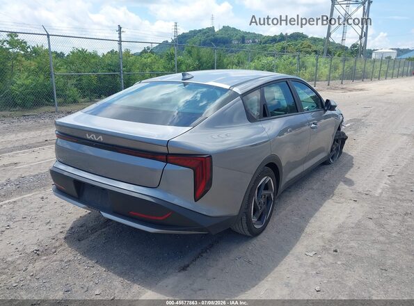 3KPFU4DEXSE005146 2025 KIA K4 Gray Հետևի աջ