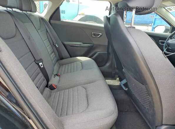 3KPFU4DEXSE122130 2025 KIA K4 Black უკანა სავარძლების ხედი