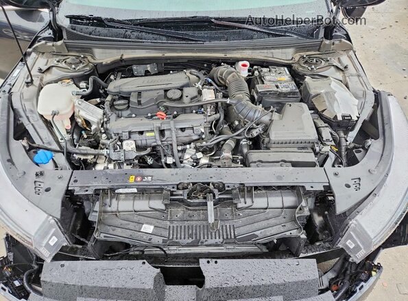 3KPFW4DC7TE298742 2026 KIA K4 Gray უკანა სალონის ხედი