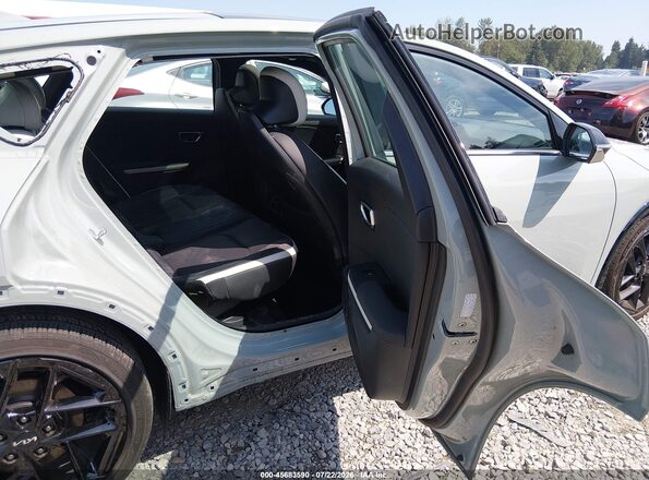 3KPFW4DC9SE239108 2025 KIA K4 Light Blue VIN კოდის სტიკერის ხედი