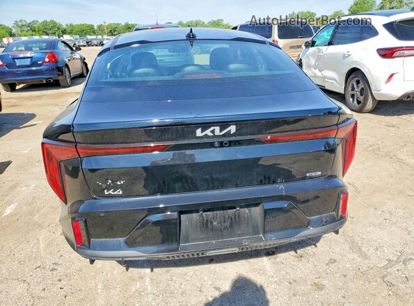 3KPFW4DE0SE064135 2025 KIA K4 Black Вид ззаду