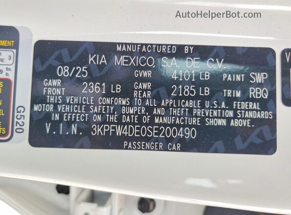 3KPFW4DE0SE200490 2025 KIA K4 White Widok komory silnika