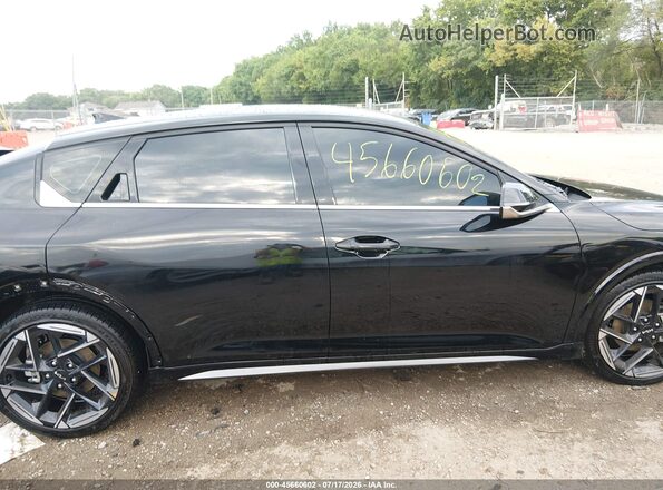 3KPFW4DE0TE346972 2026 KIA K4 Black Widok wnętrza 360 stopni