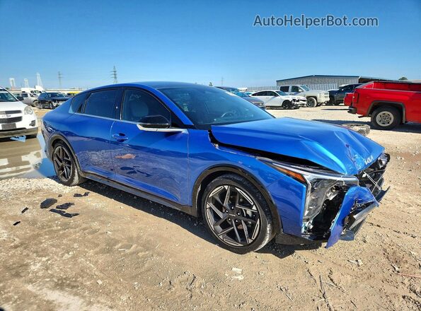 3KPFW4DE2SE133598 2025 KIA K4 Синий Передняя правая четверть