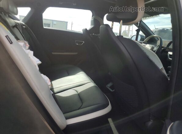 3KPFW4DE2SE246435 2025 KIA K4 Silver Вид задніх сидінь