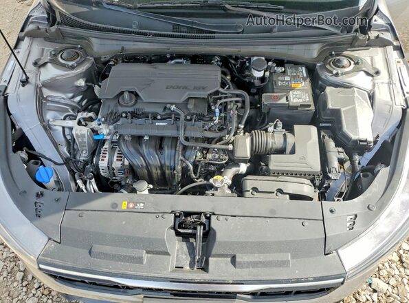 3KPFW4DE2SE246435 2025 KIA K4 Silver Вид задньої частини салону