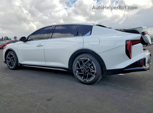 3KPFW4DE4SE085098 2025 KIA K4 Белый Задняя левая четверть