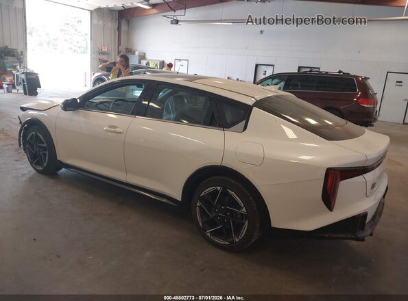 3KPFW4DE4SE162407 2025 KIA K4 White Rear left