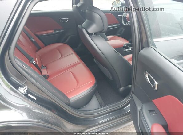 3KPFW4DE8SE215979 2025 KIA K4 Gray Widok naklejki z numerem VIN