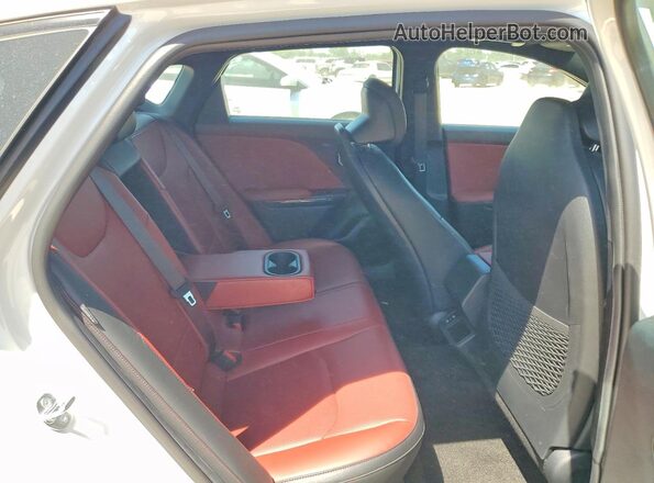 3KPFW4DEXSE096980 2025 KIA K4 White Հետևի նստատեղերի տեսք