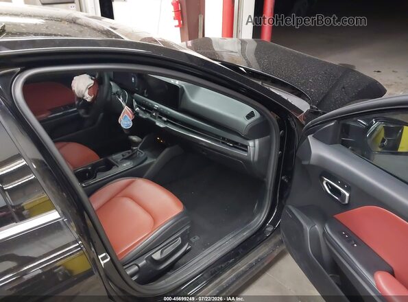 3KPFW4DEXSE144669 2025 KIA K4 Black Front interior view