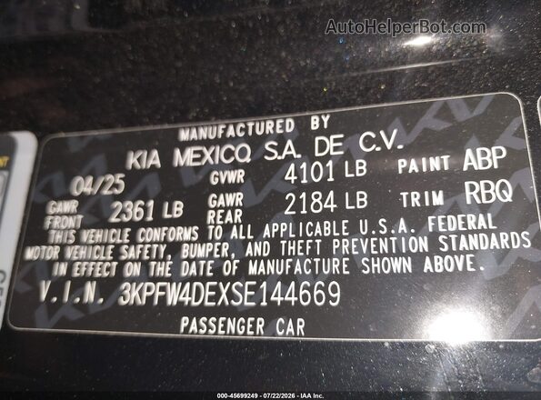 3KPFW4DEXSE144669 2025 KIA K4 Black Engine compartment view