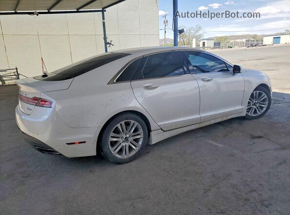 3LN6L2G90GR612416 2016 LINCOLN MKZ White Tył prawy