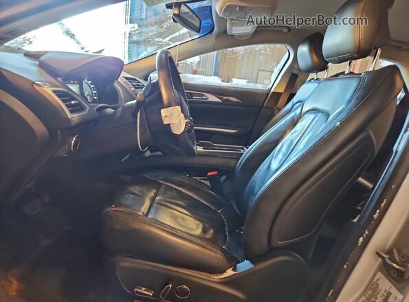 3LN6L2G95GR601735 2016 LINCOLN MKZ Silver წინა სალონის ხედი