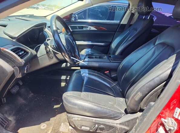 3LN6L2G96GR632704 2016 LINCOLN MKZ Red Widok wnętrza z przodu