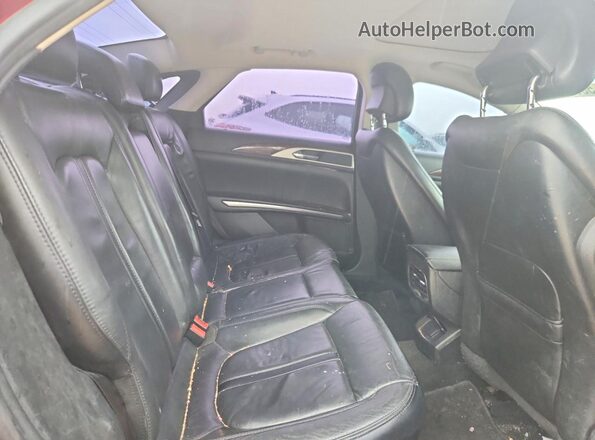 3LN6L2G96GR632704 2016 LINCOLN MKZ Red Widok tylnych siedzeń