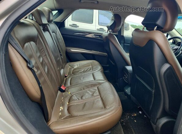 3LN6L2G99GR624340 2016 LINCOLN MKZ Silver Հետևի նստատեղերի տեսք