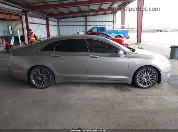 3LN6L2GK4GR603463 2016 LINCOLN MKZ Tan Widok wnętrza z tyłu