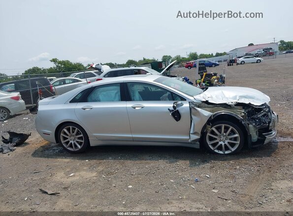 3LN6L2GK4GR612339 2016 LINCOLN MKZ Silver Widok wnętrza 360 stopni