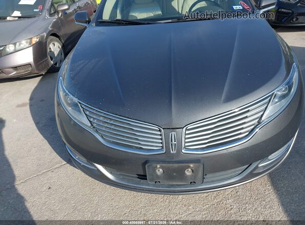 3LN6L2GK9GR623322 2016 LINCOLN MKZ Gray Widok z przodu