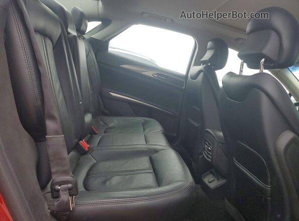 3LN6L2J98GR623687 2016 LINCOLN MKZ Red Rear seats view