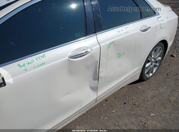 3LN6L2JK5GR600600 2016 LINCOLN MKZ White 