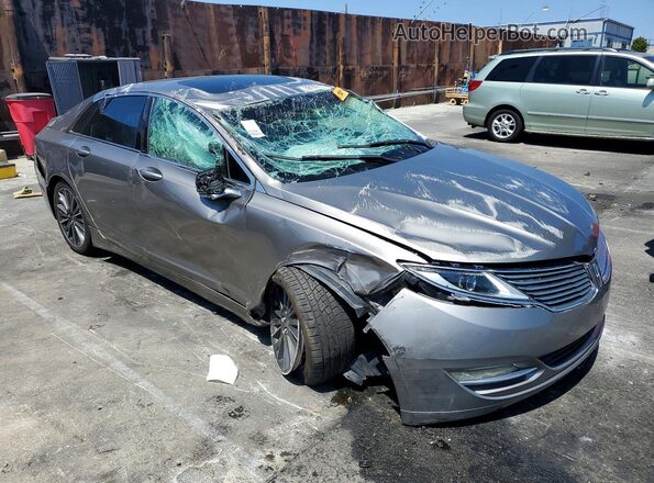 3LN6L2LU3GR627776 2016 LINCOLN MKZ Silver Front right