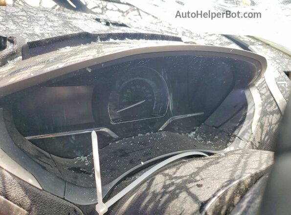 3LN6L2LU3GR627776 2016 LINCOLN MKZ Silver Instrument cluster view