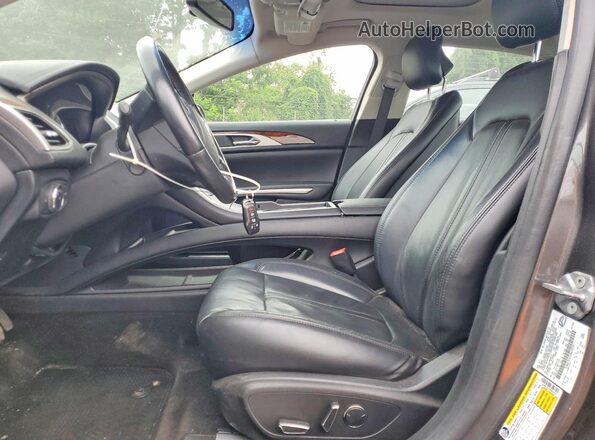 3LN6L2LU7GR620331 2016 LINCOLN MKZ Charcoal Widok wnętrza z przodu