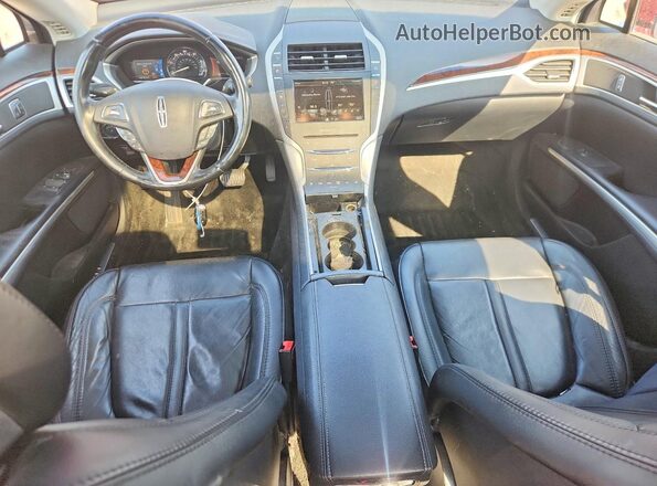 3LN6L2LU7GR631135 2016 LINCOLN MKZ Red Widok deski rozdzielczej