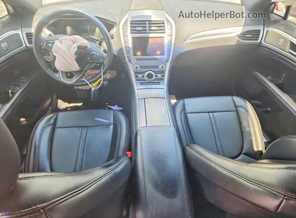 3LN6L5A95LR616983 2020 LINCOLN MKZ Silver Widok deski rozdzielczej