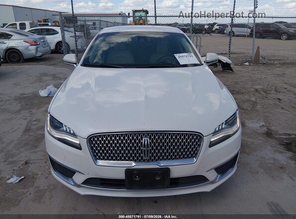3LN6L5A98LR611745 2020 LINCOLN MKZ Белый Вид щитка приборов