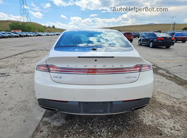3LN6L5B98JR625186 2018 LINCOLN MKZ White Rear view