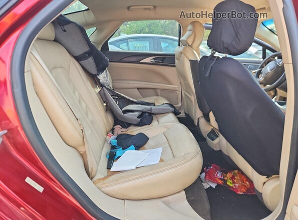 3LN6L5C90HR644100 2017 LINCOLN MKZ Red Vista de los asientos traseros