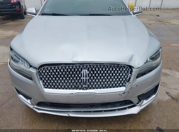 3LN6L5E92JR601901 2018 LINCOLN MKZ Silver Widok z przodu