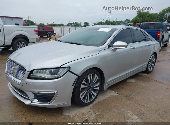 3LN6L5E92JR601901 2018 LINCOLN MKZ Silver Przód lewy