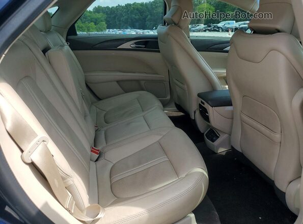 3LN6L5E97HR619983 2017 LINCOLN MKZ Blue Հետևի նստատեղերի տեսք
