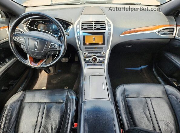 3LN6L5E97HR632250 2017 LINCOLN MKZ Black Widok deski rozdzielczej