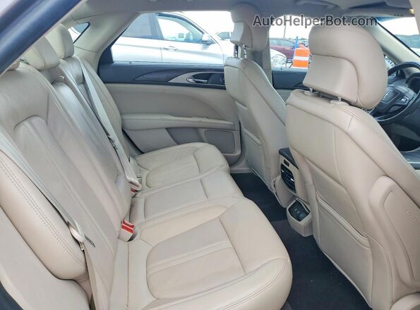3LN6L5E99KR608541 2019 LINCOLN MKZ Beige Vista de los asientos traseros