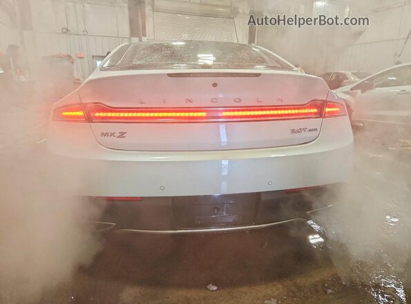3LN6L5FC1HR628608 2017 LINCOLN MKZ White Вид ззаду