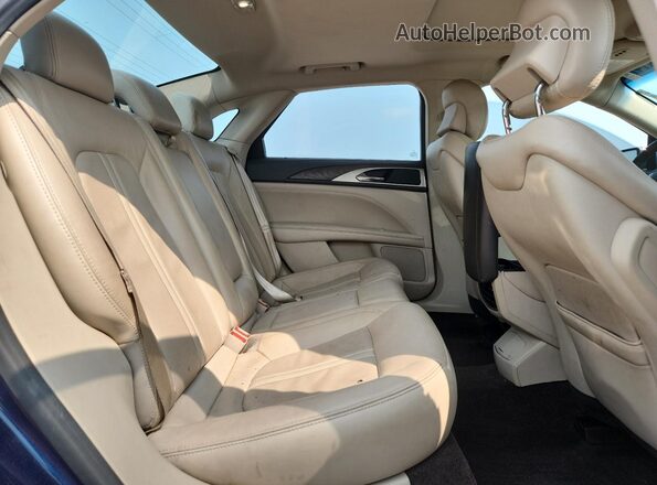 3LN6L5FC7HR631657 2017 LINCOLN MKZ Синий Вид задних сидений