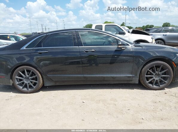 3LN6L5HC2HR611281 2017 LINCOLN MKZ Black Rear interior view