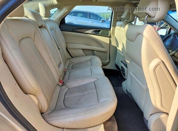 3LN6L5MU4HR627478 2017 LINCOLN MKZ Tan Вид задніх сидінь