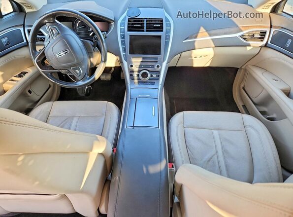 3LN6L5MU4HR627478 2017 LINCOLN MKZ Tan Вид панелі приладів