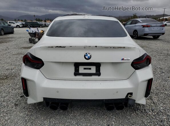 3MF13DM01P8D73896 2023 BMW M2 White Vista trasera